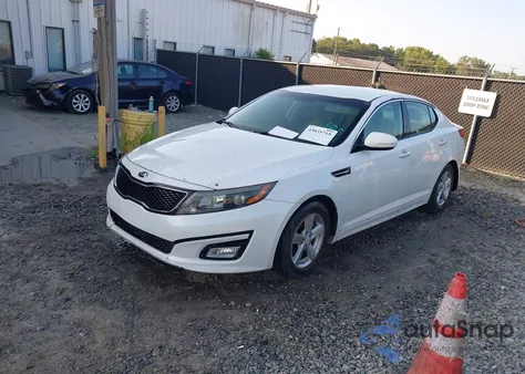 2015 Kia Optima Lx z USA, uszkodzony, nr VIN 5XXGM4A77FG457398